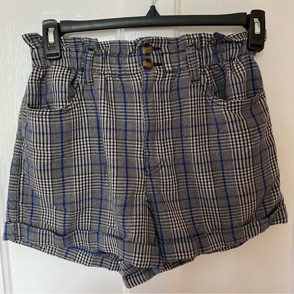 AE High-Rise Paper Bag Shorts